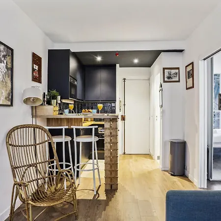 Invalides & Tour Eiffel 1br - Cityapartmentstay * Paryż