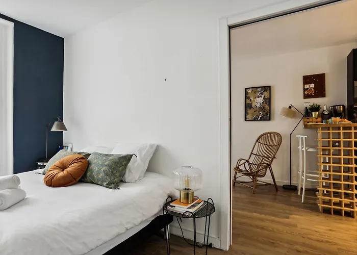 Invalides & Tour Eiffel 1br - Cityapartmentstay Apartment *