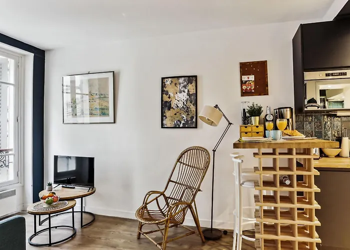 Invalides & Tour Eiffel 1br - Cityapartmentstay *